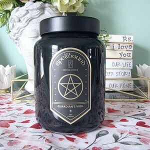 Kringle Spellbound Guardians Vigil Halloween Soy Candle